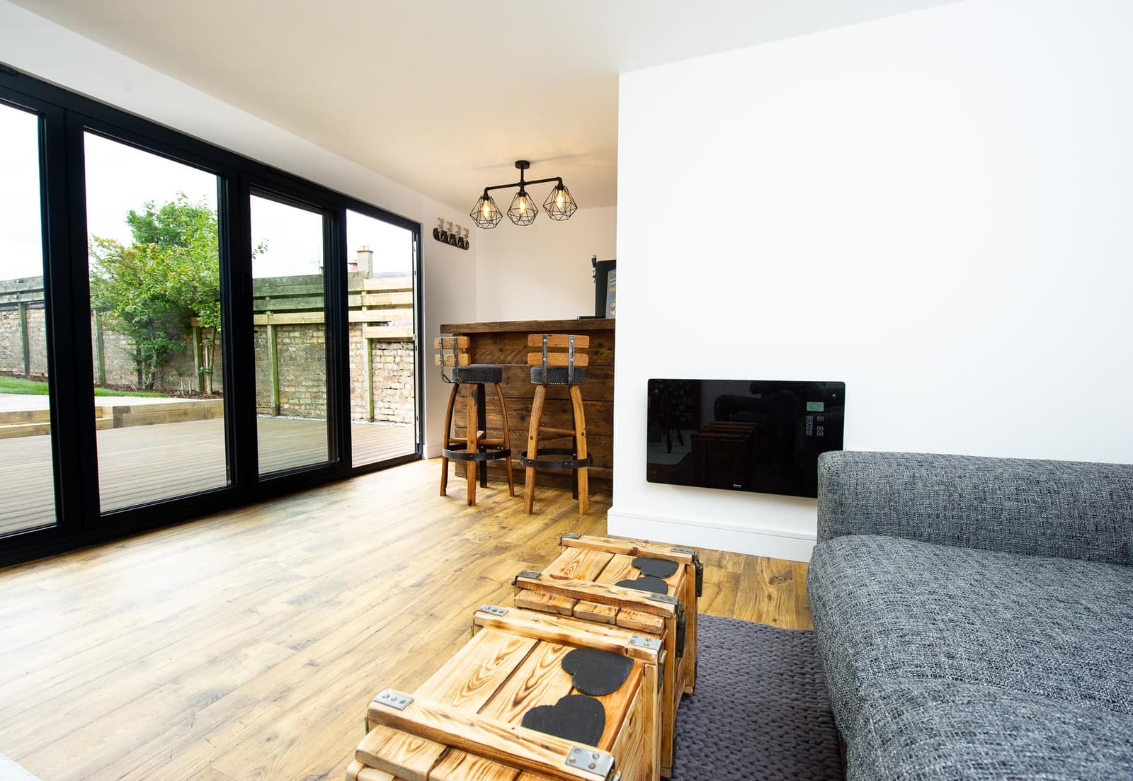 Kilmarnock Garden Room Bar