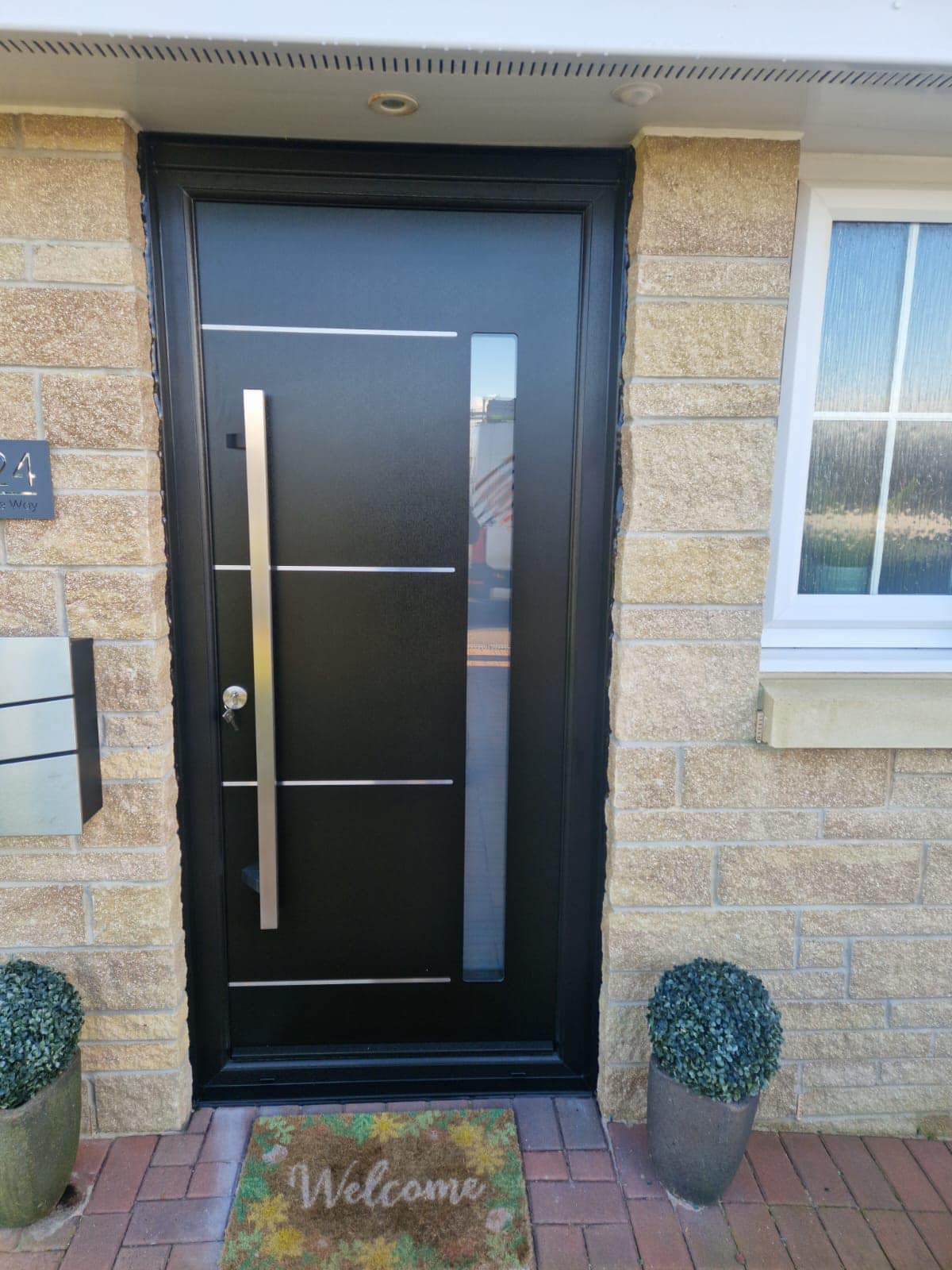 window and door-fitting-ayrshire_main_19